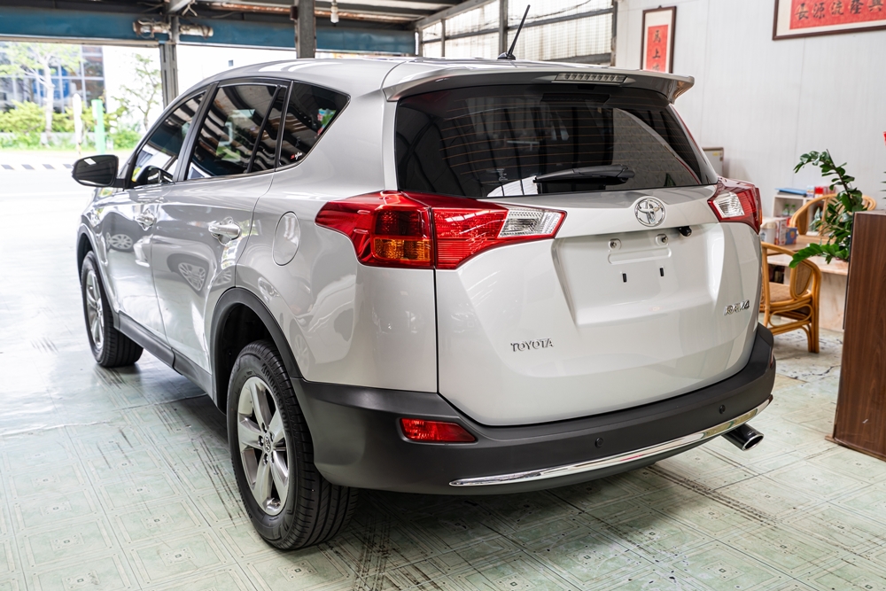 Toyota RAV4 實拍 DSC08339